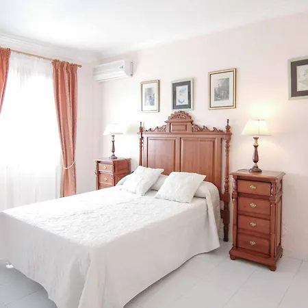 Angeles Villa Nerja