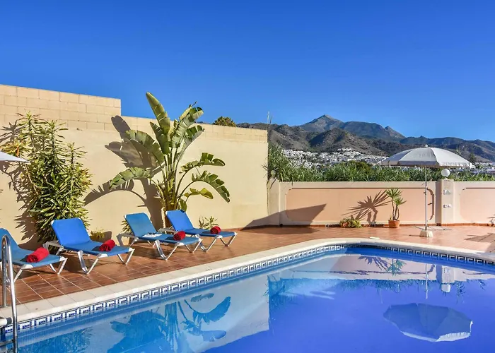 Angeles Вилла Нерха