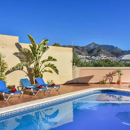 Angeles Villa Nerja